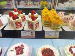 -罗森尼娜(德思勤店)