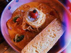 -I HOLIC艾豪丽披萨(KKone店)