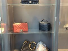 -用真奢侈品名表名包回收中心(朝阳万达店)