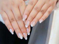 -Pink You美甲洗眉纹绣定制中心