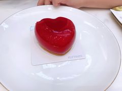 柠檬草莓慕斯-法桐蛋糕·手作面包(万象城店)