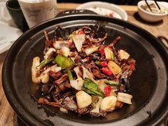 -云海肴·汽锅鸡·云南代表菜(浦江欢乐颂店)