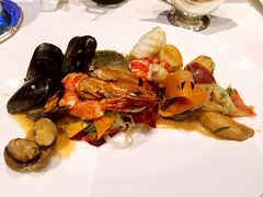 -迪拜帆船酒店海底餐厅