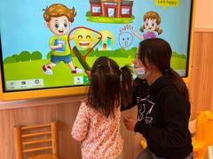 -小门牙好性格托育(北外滩中心)