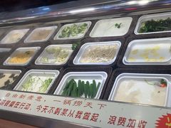 -尚品海鲜肥牛自助火锅(湖明店)