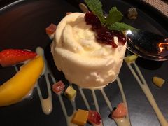 -YUE·6·西式融合餐厅(外滩六号店)