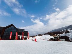 -鳌山滑雪度假区