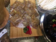 -慢丽江·云南野生菌土鸡锅(西山店)