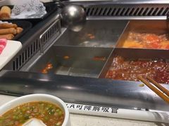 -海底捞火锅鲜切牛肉主题店(长寿路店)
