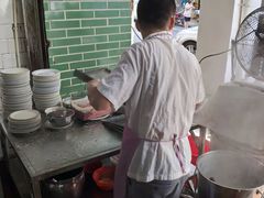 -河记肠粉店