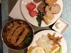 -安徽饭店·白鹭阁自助餐厅(梅山路店)