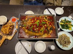 -沁香缘巫山烤鱼(看丹桥店)