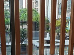 -鱼鲜饭香·招牌汽锅剁椒鱼头王