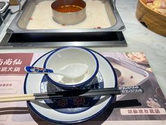 -尚尚仙·酸汤猪手·猪肚鸡火锅(华联万柳购物中心店)