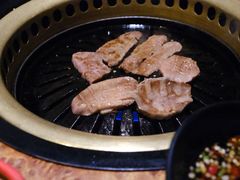 -炼火烤肉店