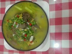 -鲁班小馆(政四街店)