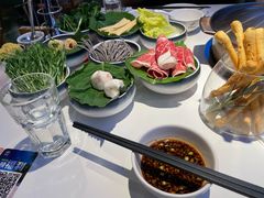 -烹然四季椰子鸡火锅(姚家园万象汇店)