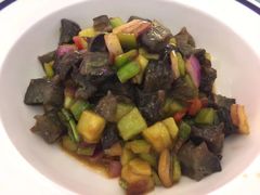 -德信恒隆国际酒店