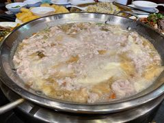 -老来福·非遗酸汤兔(凯旋路店)