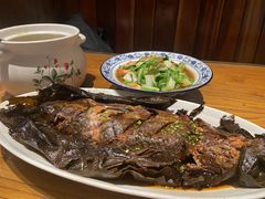 -泉畔人家·老济南经典鲁菜(大明湖店)