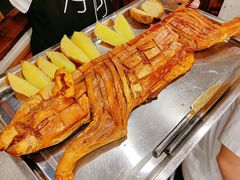 烤乳猪-浮何烤铺(桐梓林店)