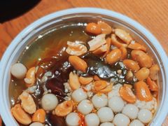 -吃饭皇帝大土家民族菜(荟聚店)