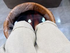 -郑远元专业修脚房(莘朱路店)