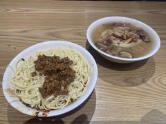 -吴记怪味面(牛王庙店)