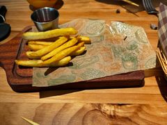 -三勾JJJ Burger&Coffee(梅溪湖店)