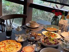 -九月里.自由花园餐厅