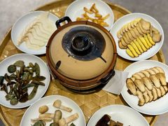 -一坐一忘云南菜(嘉里中心店)