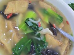 -苏莱特色牛骨滩羊手抓馆(长城东街总店)