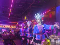 -喜鹊音乐酒馆(西街店)