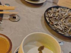 -沪上名羊天下•烤羊腿•东北烧烤•小龙虾(浦东直营总店)