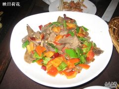 剁椒猪舌-洪齐林老镇