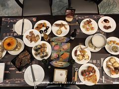 -朗丽兹自助餐厅