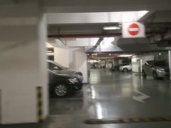 -五角丰达48号-停车场