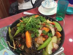 -乡土特色.冷锅鱼.牦牛肉汤锅