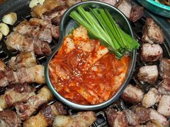 -唯成•韩国炭火烤肉 유성고기