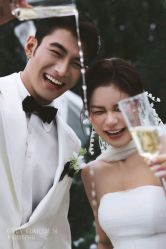 -城市花园婚纱摄影