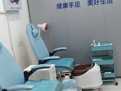 -世龙世家灰指甲·甲沟炎·跖疣护理·修脚(东江湾路店)
