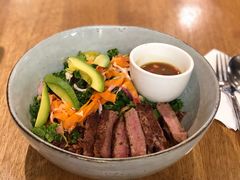 煎牛肉能量Bowl-Wagas沃歌斯(太古汇店)