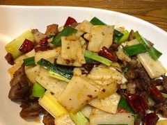 云南腊肉炒香笋-云海肴·云南小炒·汽锅鸡(天津国金汇店)