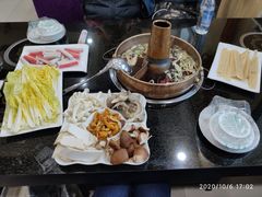 -蒙星月涮肚火锅城(宏运家园店)