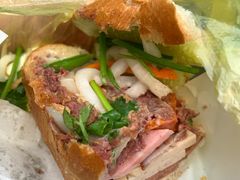 -Bánh Mì Huynh Hoa