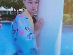 -欢乐水魔方水世界