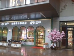 -杭州西湖银泰百货