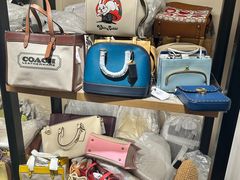 -COACH蔻驰(恒隆广场店)