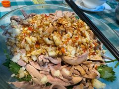 -昱龙大盆牛蛙馆(三兴街总店)