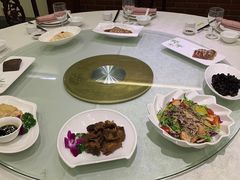 -梅龙镇酒家(南京西路总店)